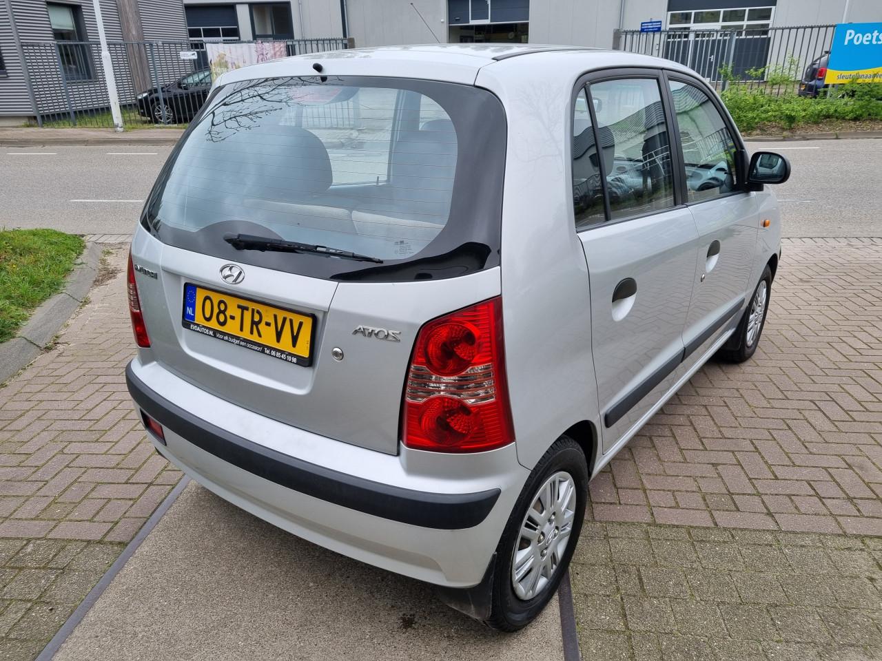 Hyundai Atos 1.1i Active Young