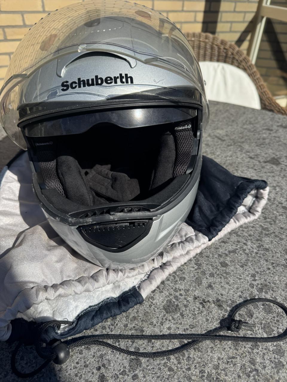 Dames motorhelm maat 56/57 Shubert: zilvergrijs