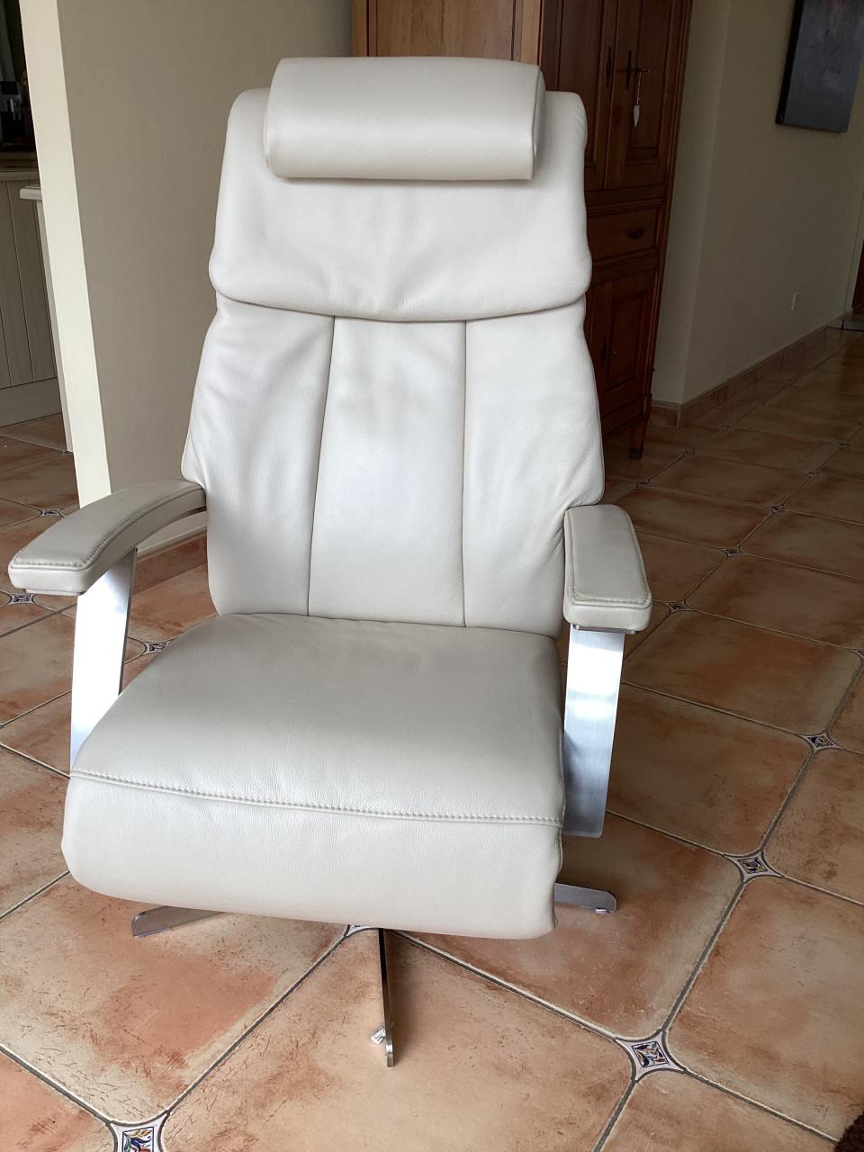 Prominent sta-op relax S100(3 motoren)Showroomstaat!NP6200 euro