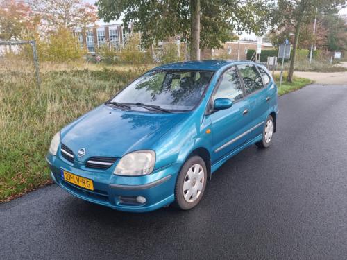 Nissan almera tino 1.8i bouwjaar 2003 146.000km hele mooie auto