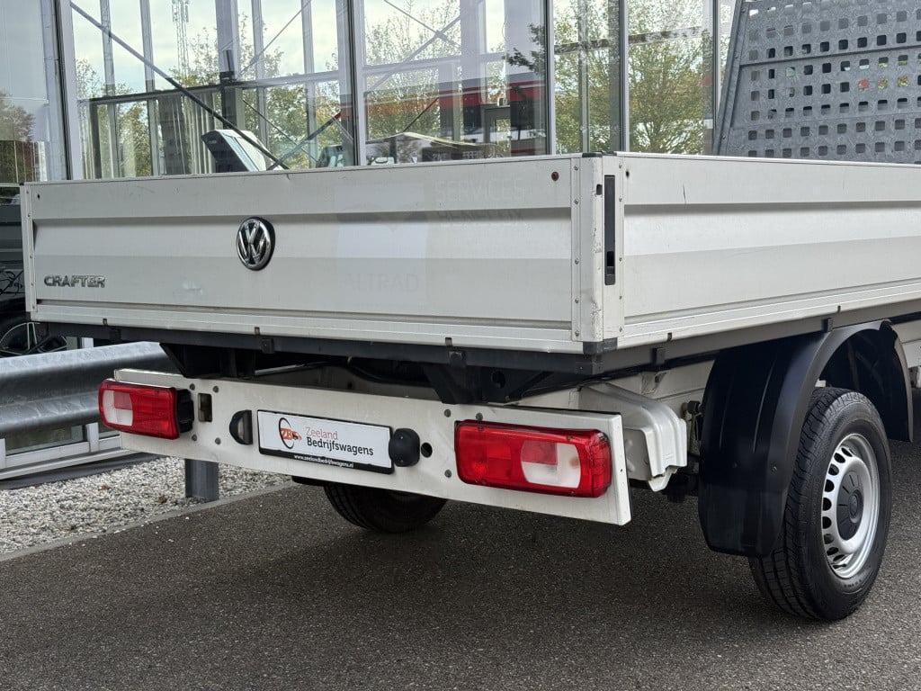 Volkswagen Crafter 35 2.0 tdi l3 open laadbak | pick up | 3t trekgew. | nav