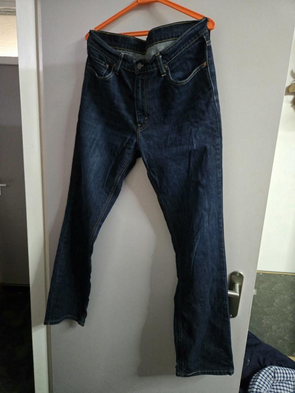 Donkerblauwe Levi's jeans Maat W33-L34 met een rechte pasvorm