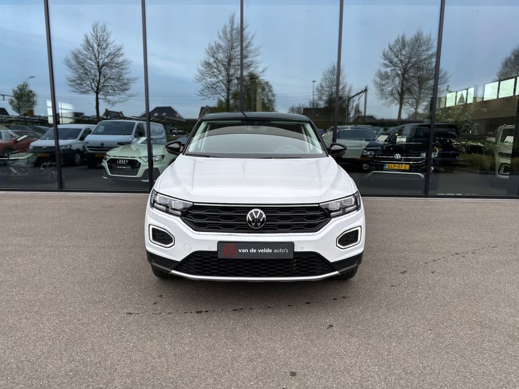 Volkswagen T-roc 1.5 tsi 150pk dsg united | led | camera | virtual cockpit 