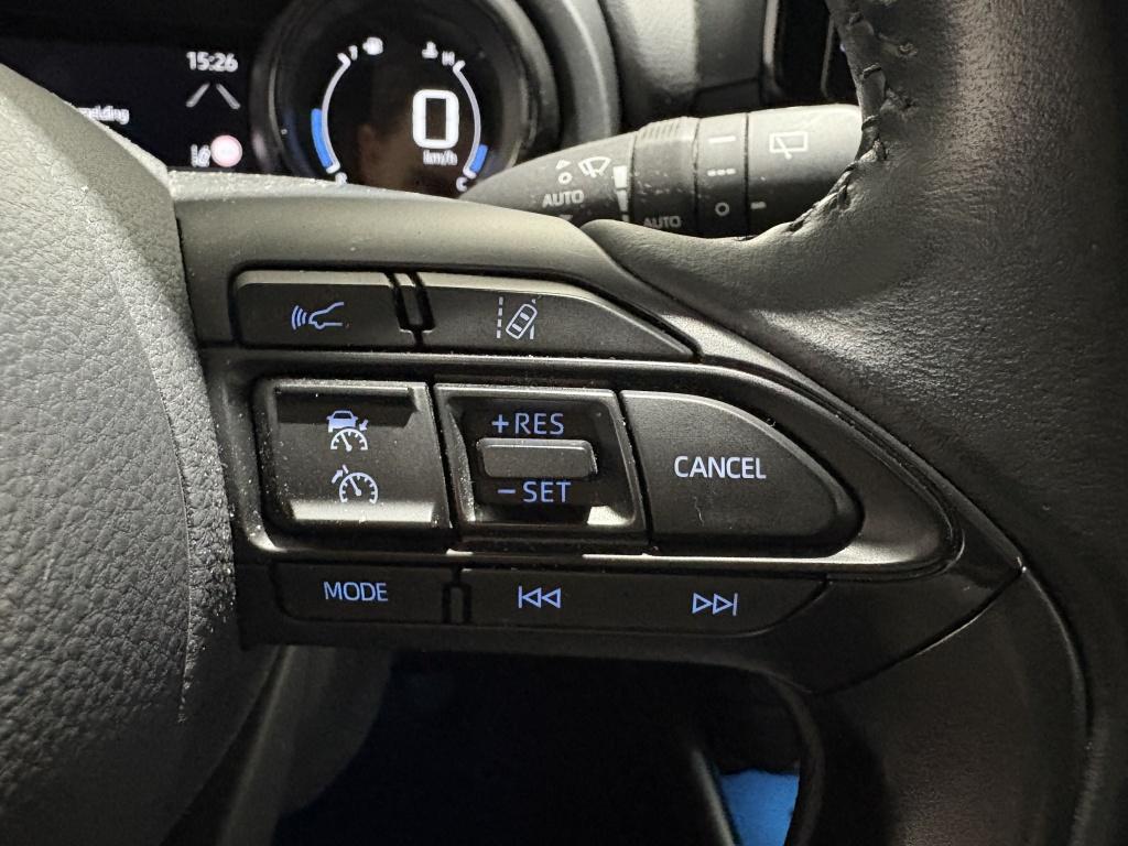 Toyota Yaris 1.5 hyb. executive