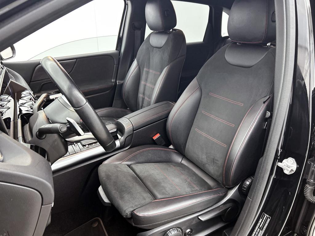 Mercedes-Benz B-Klasse 180 business solution amg | amg line | trekhaak | st