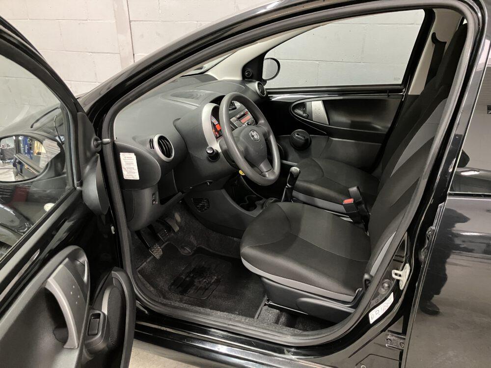 Toyota Aygo 1.0 VVT-i Now