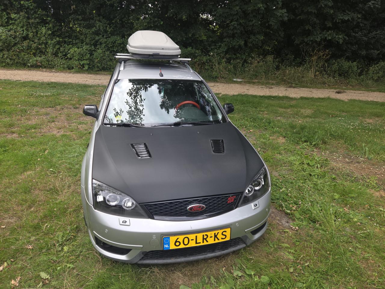 Ford mondeo 3.0 v6 st220