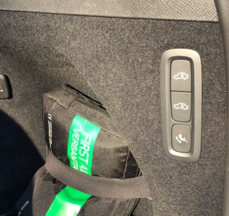 Volvo XC90 t8 405pk recharge inscription| full options| luchtvering| trekha