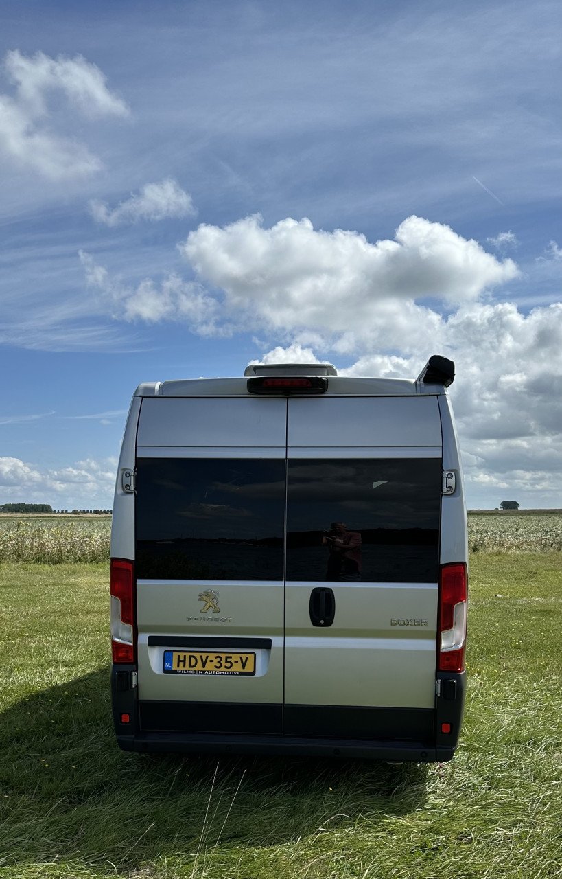 Peugeot Boxer L2H2 Off Grid Camper