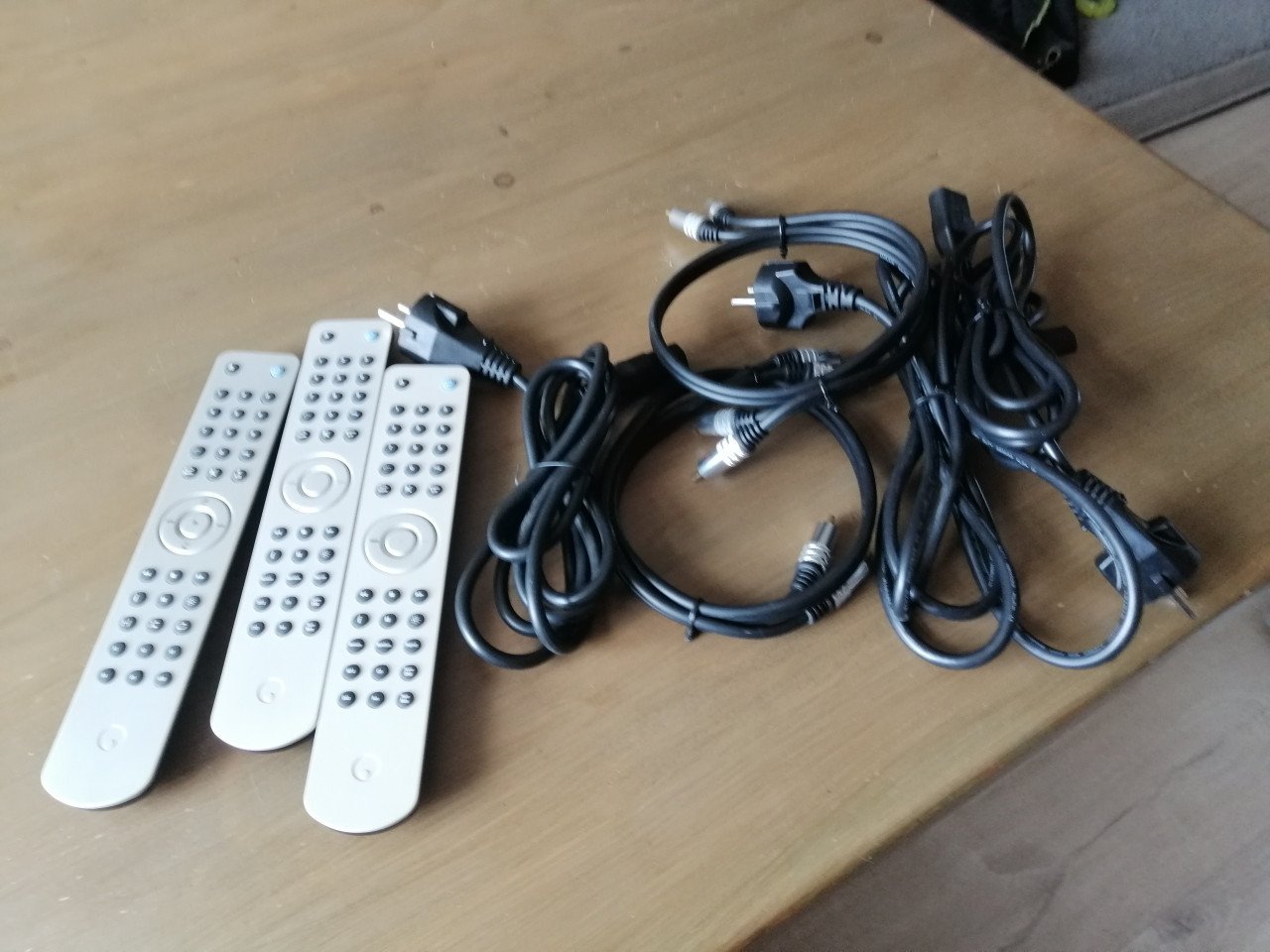 Te Koop: zgan Cambridge audio-set