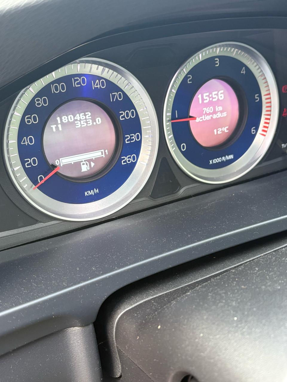 Volvo S60 D2 R-Design