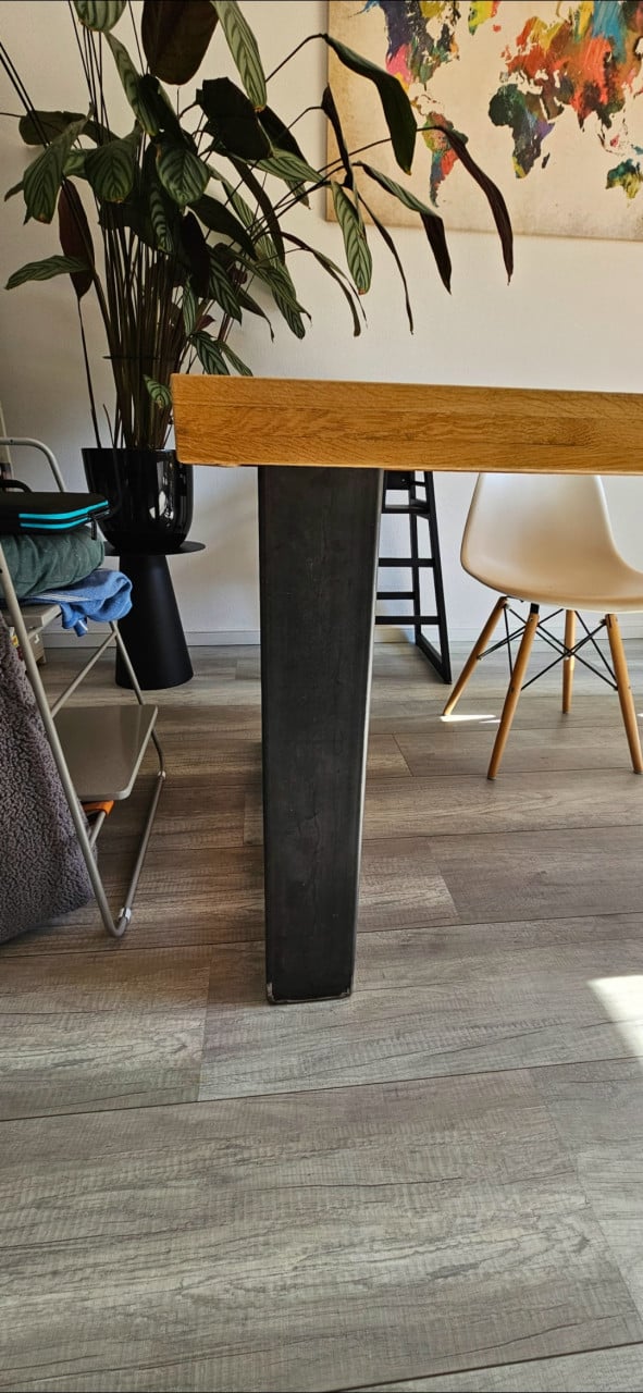 Eikenhouten eettafel 220 x 90