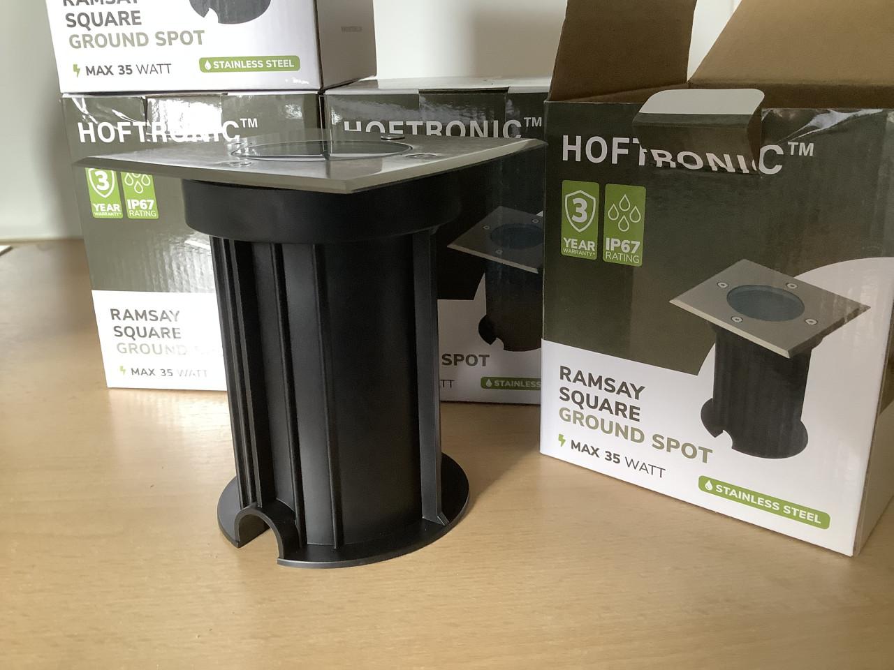 Set van 4 nieuwe grondspots van HOFTRONIC.