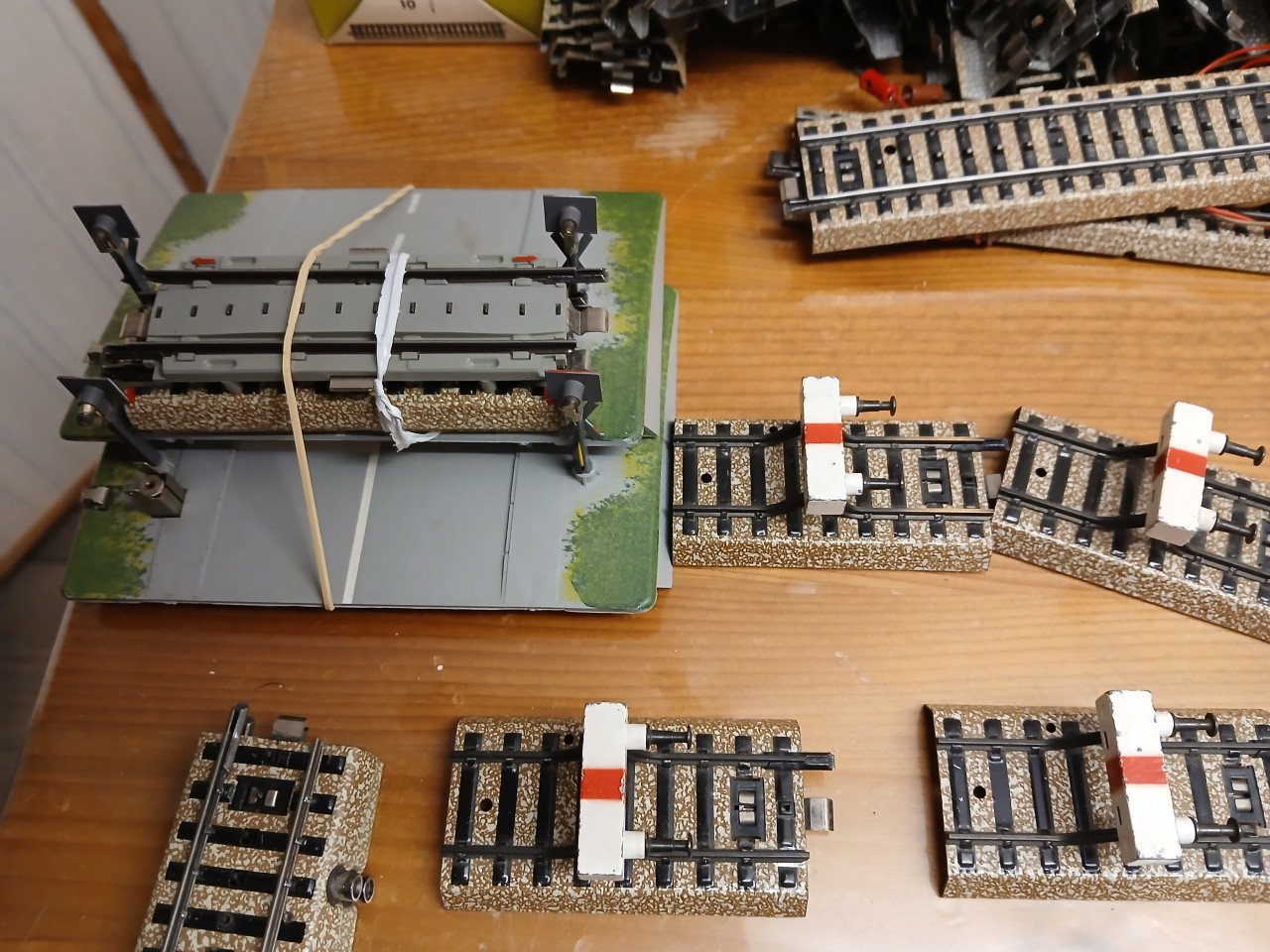 Grote partij marklin rails e.d.