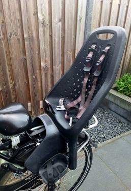 Yepp achterzitje zwart t/m 22kg