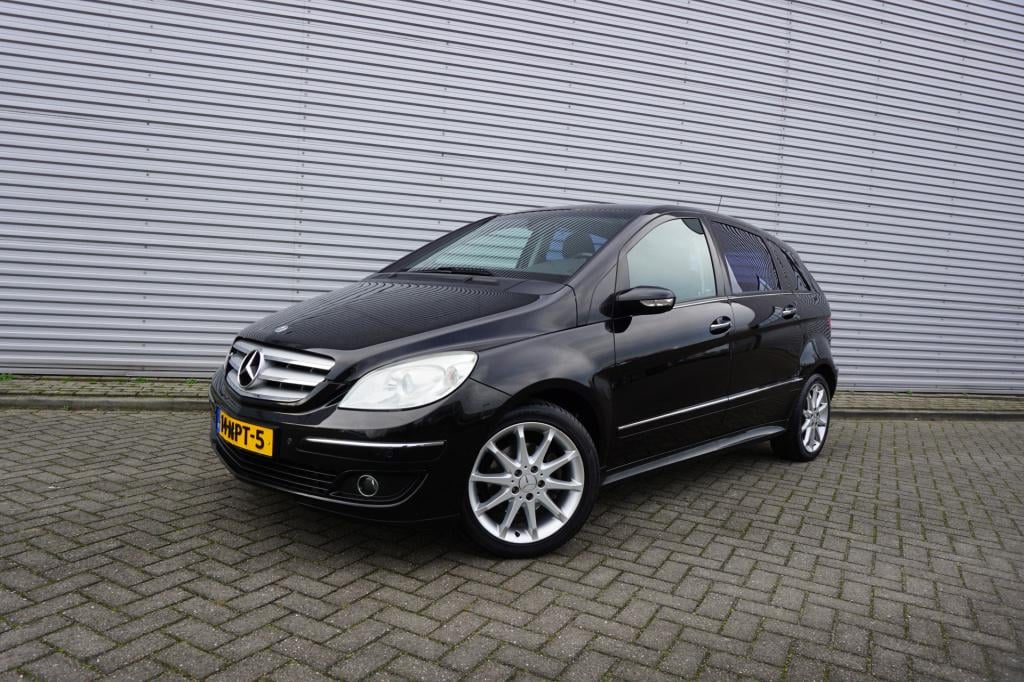 Mercedes-Benz B-Klasse 200 airco / elektr. ramen / pano / parkeersens. / lm