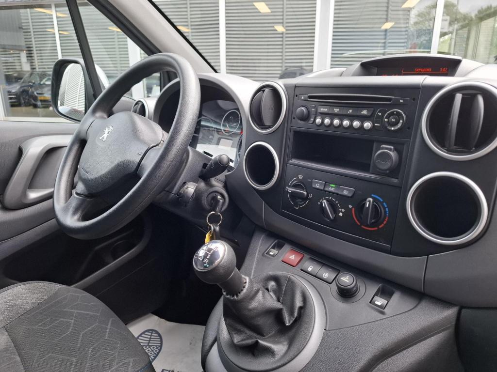 Peugeot Partner tepee mpv 110 style airco/park/trekhaak