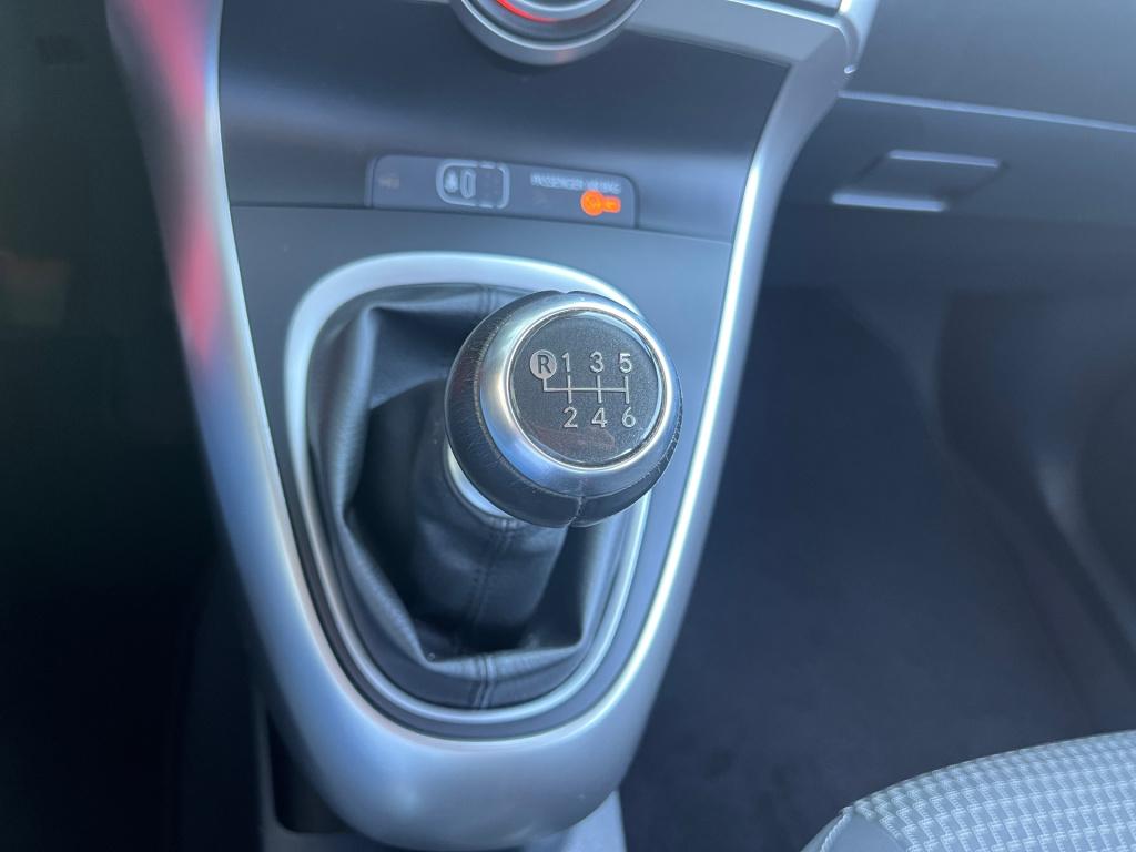 Toyota Corolla Verso 1.8 vvt-i dynamic business|7-persoons|trekhaak|rijklaa