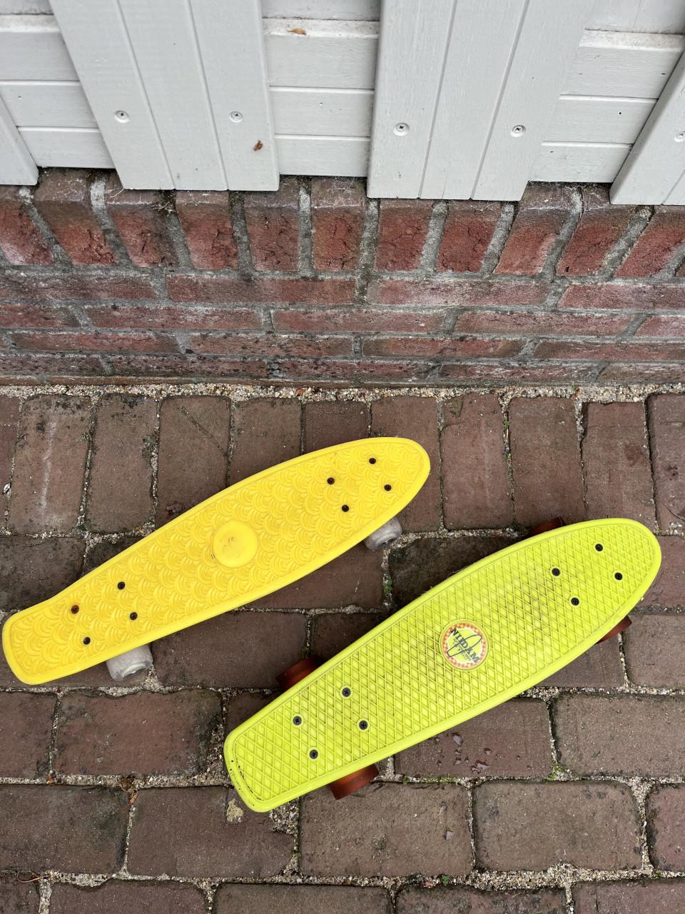 Twee skateboarden