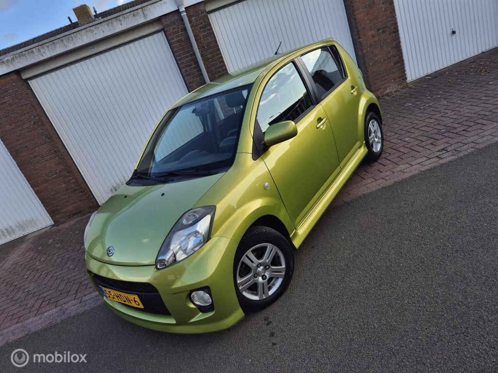 Daihatsu Sirion 2 1.3-16v / origineel nl / 5-deurs / airco