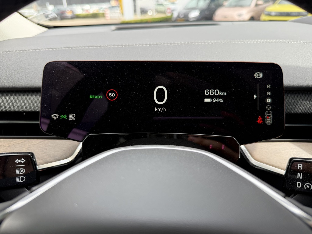 Volvo Ex90 twin performance ultra b&w nieuw €116.350,-