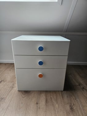 Kastje 3 lades (Ikea)