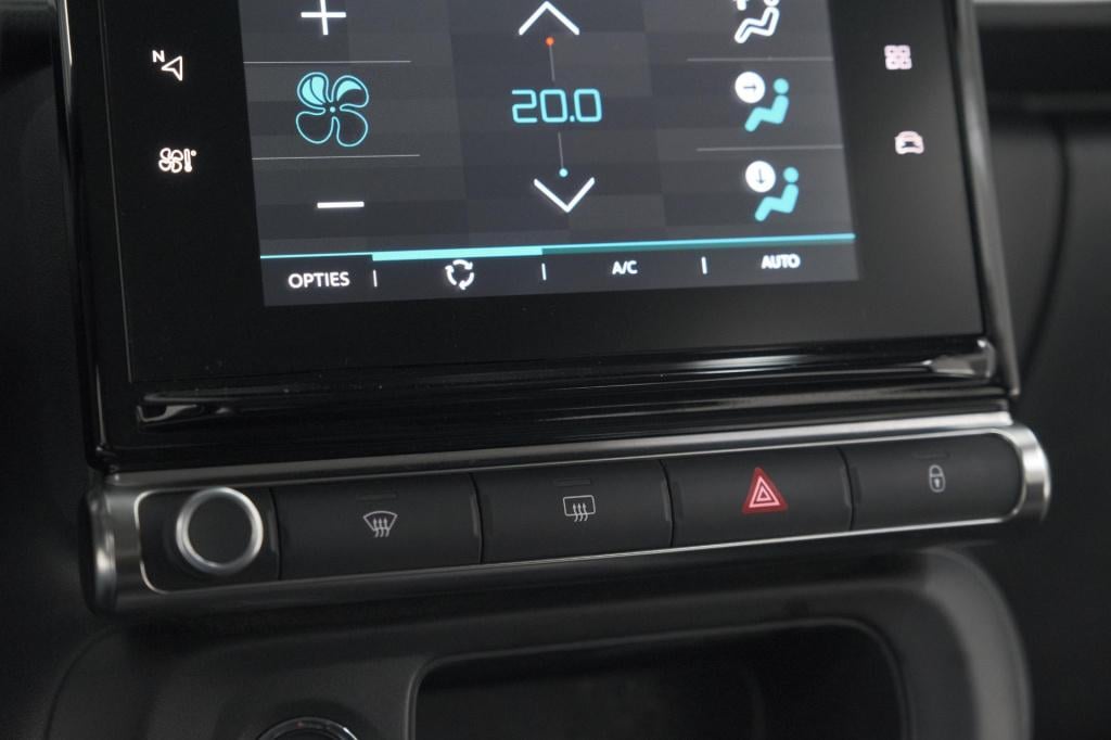 Citroen C3 puretech 110 max | keyless entry/start | camera | navigatie | pa