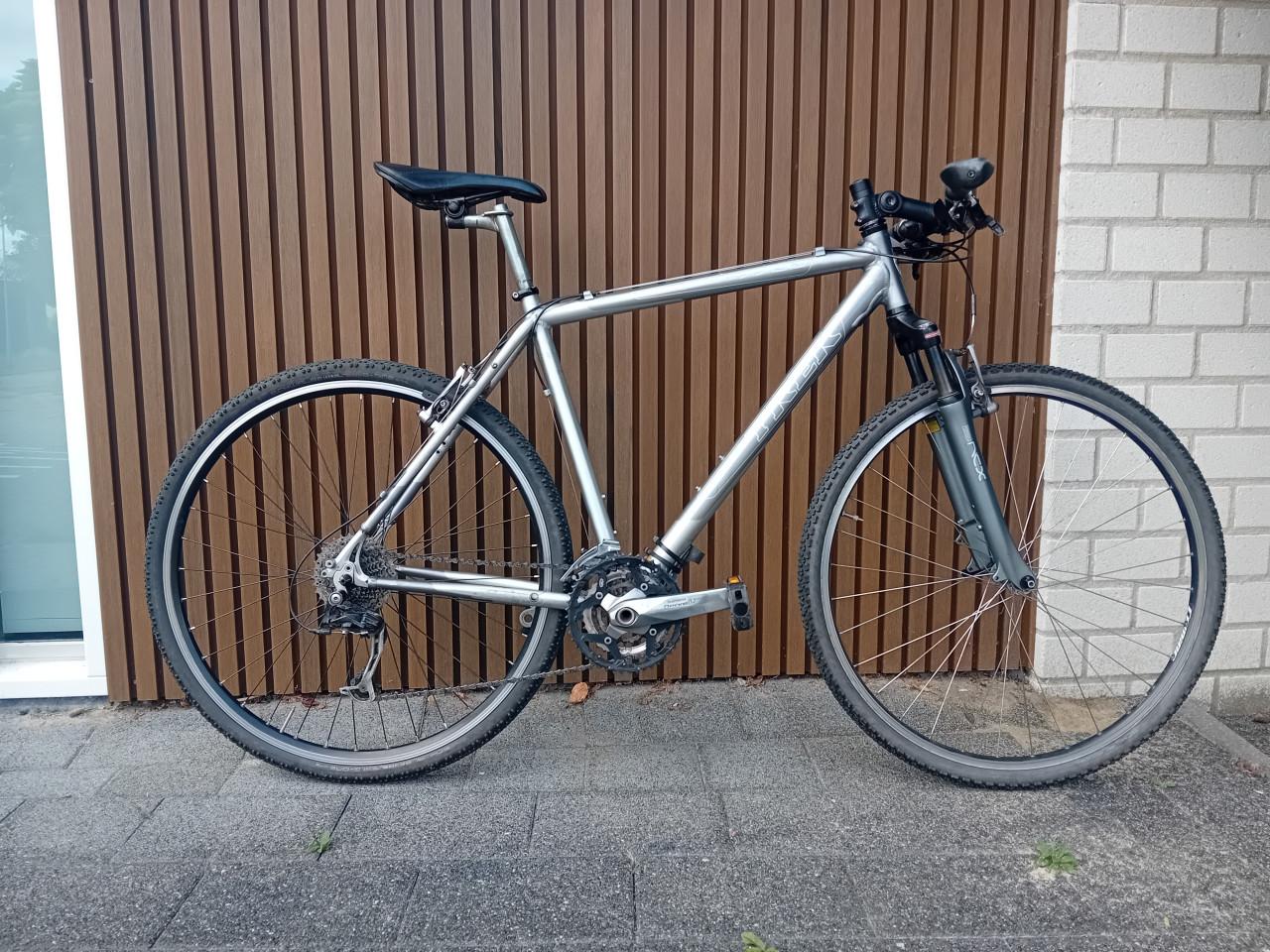 Trek 7700 Mountainbike: Shimano, Schwalbe, Goodyear 176 - 1904 cm. framemt.