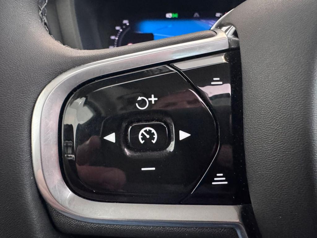 Volvo V60 2.0 t6 recharge awd inscription expression