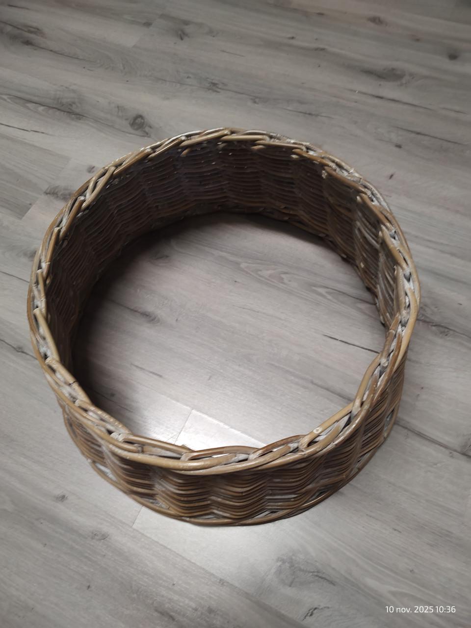 Rotan kerstboom mand