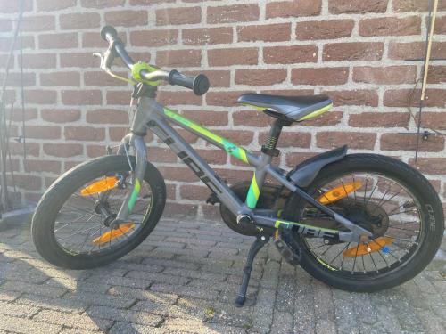 Cube fiets 16 Inch