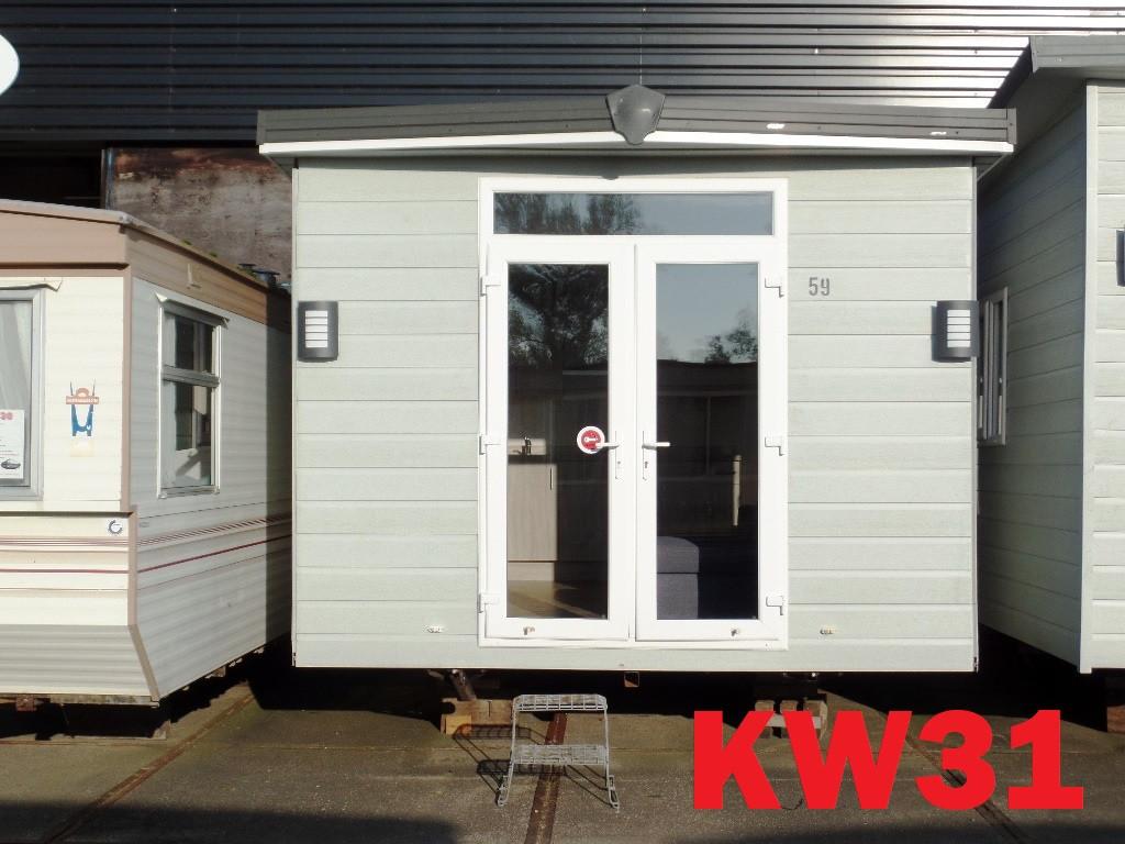 Diverse compacte modellen strandhuisjes voorradig tot 4 pers