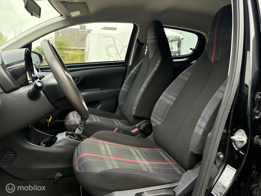 Peugeot 108 1.0 e-VTi Allure Airco km147.355nap 5Deurs BJ2015