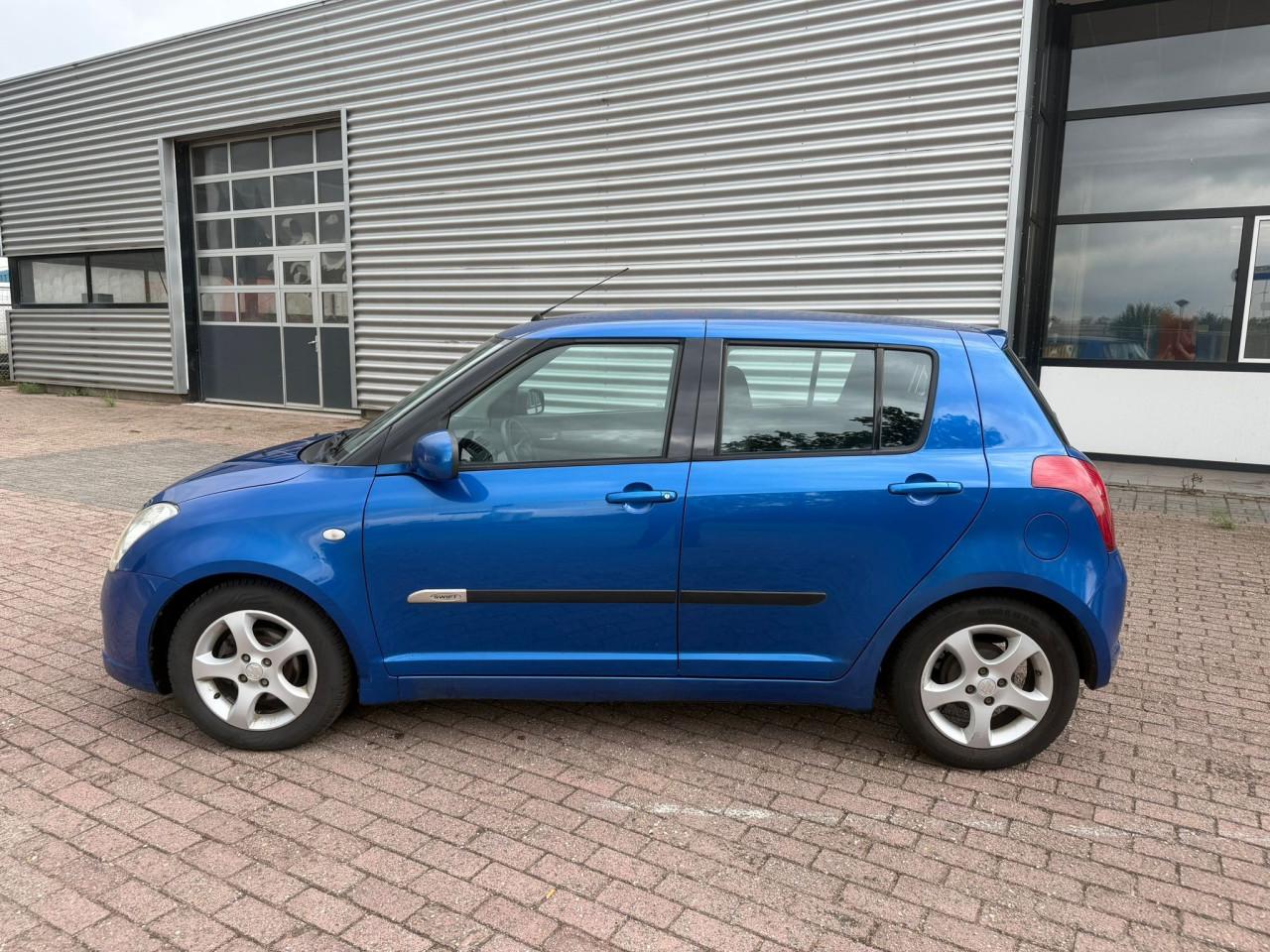 Suzuki swift bj 2007  1950 euro