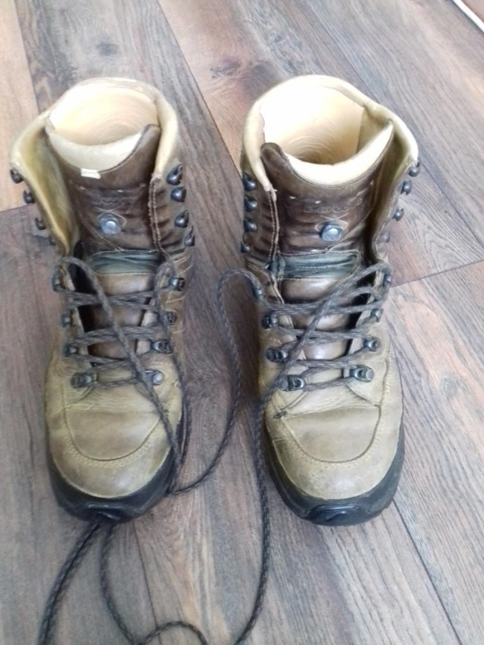 Outdoorspullen, etc. Gregory palisade, Lowa Trekker, Sea To Summit, etc.