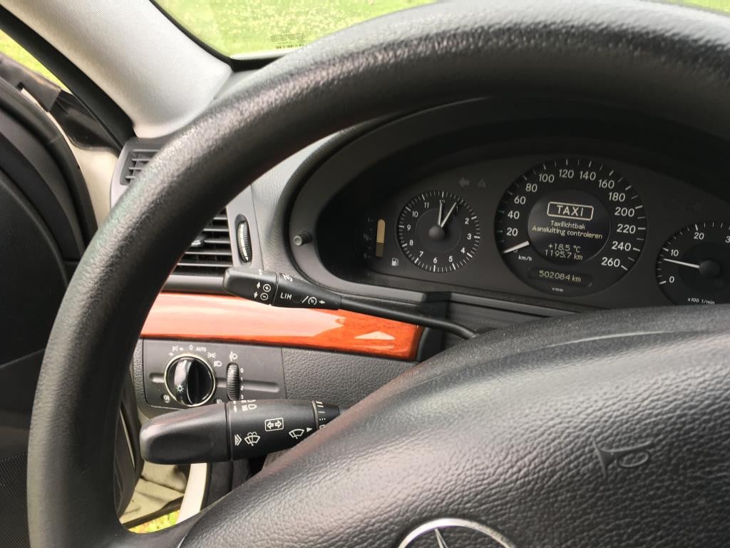 Mercedes-Benz E-Klasse 200 cdi elegance