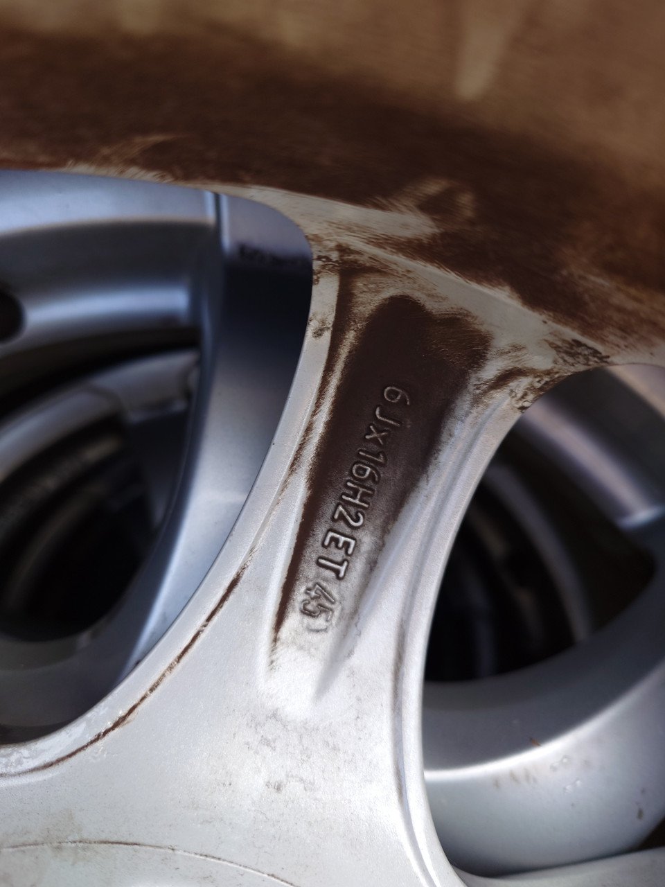 Velgen met winterbanden Toyota Auris 16 inch 5x114,3