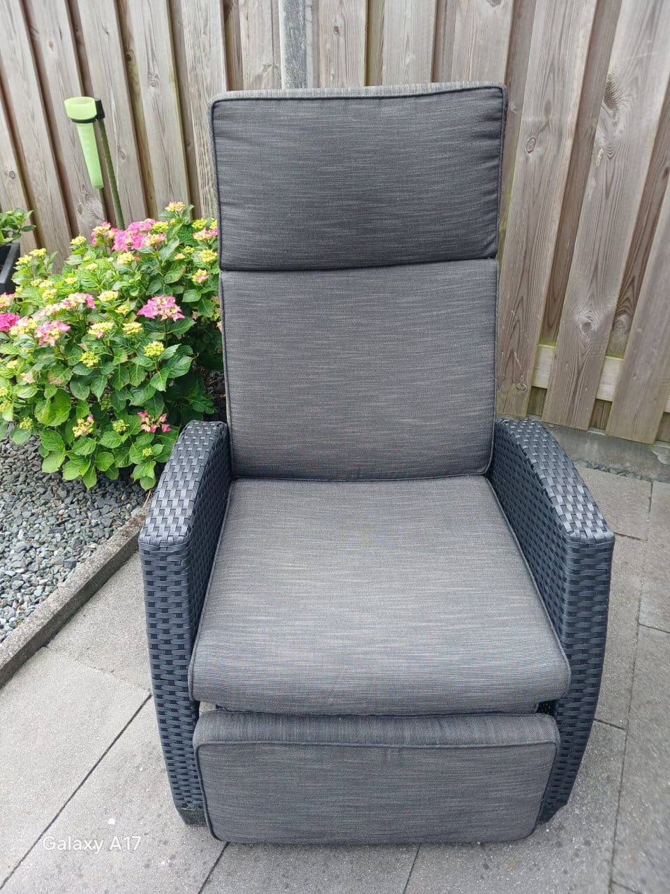 TUINSTOEL