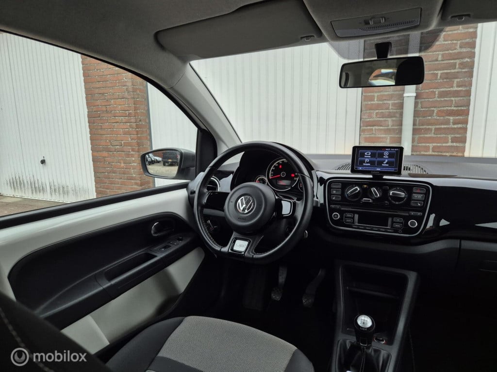 Volkswagen UP! 1.0 cheer up! bluemotion / 5- deurs / nieuwe koppeling / sto