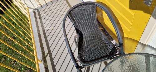 Tuinset - 2 stoelen + rond tafeltje (prima voor balkon)