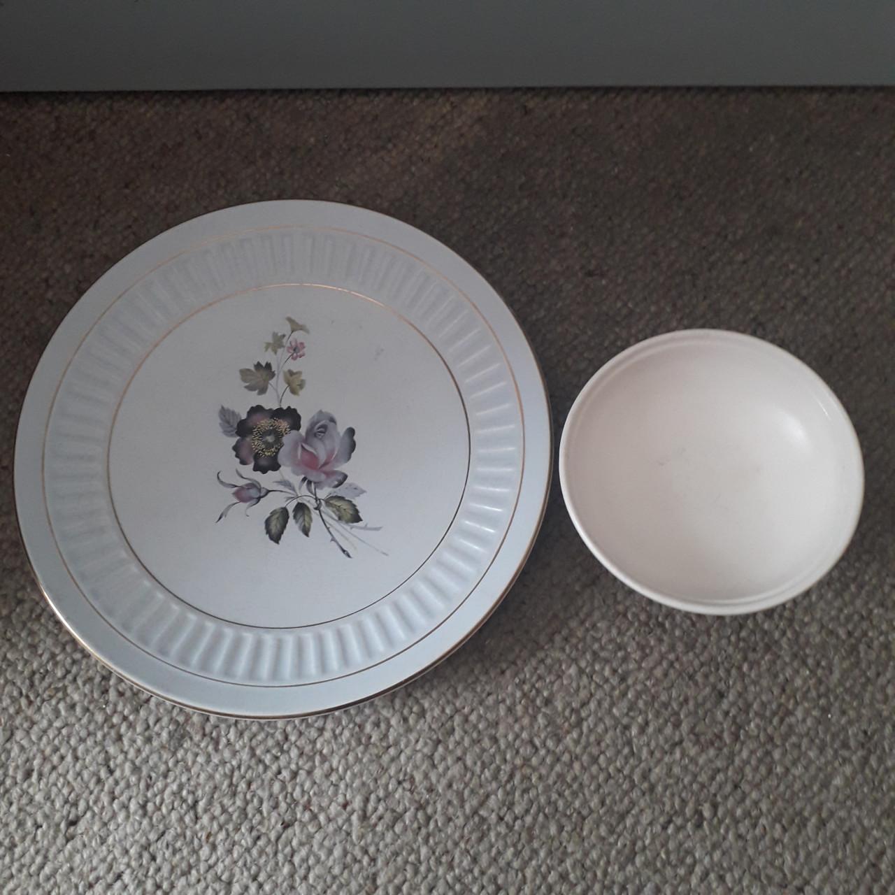 Partij vazen en meer van Flora keramiek