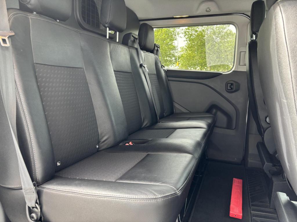Ford Transit Custom 320 2.0 tdci l1h1 sport dc