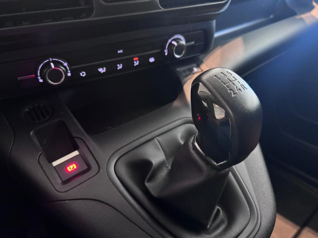 Peugeot Partner 1.6 bluehdi premium long