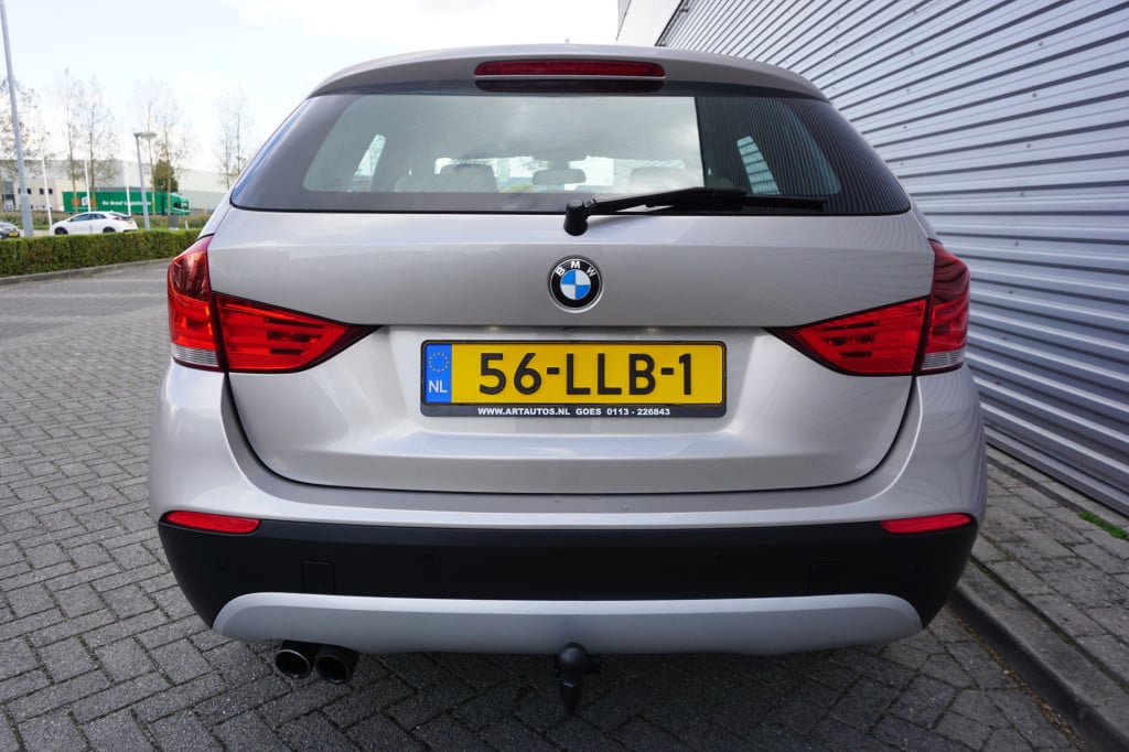 BMW X1 xdrive28i executive automaat - climate / navi / cruise / leder / ele