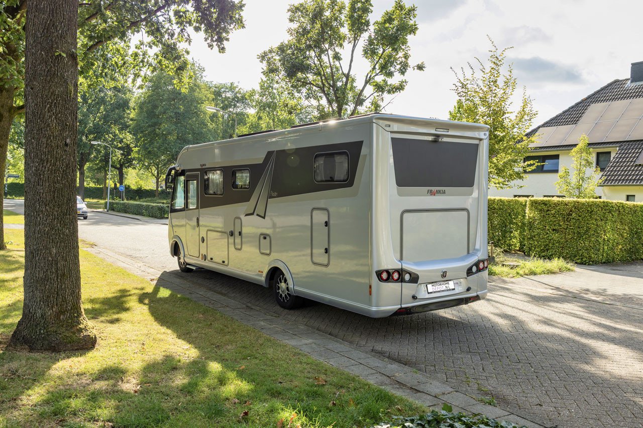 Frankia Platin 7900 GD Mercedes Automaat 2018 met 38.000km full option