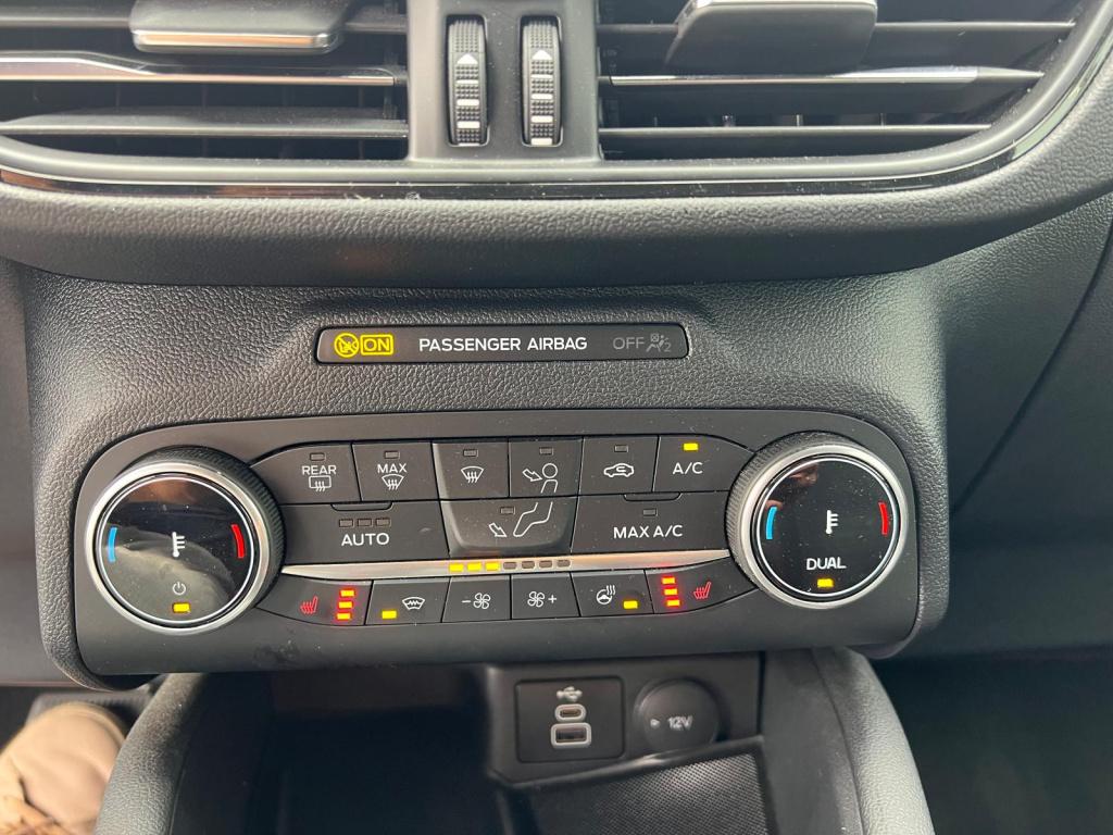 Ford Kuga 2.5 phev e-cvt 225pk st-line x , winterpakket , carplay , adaptiv