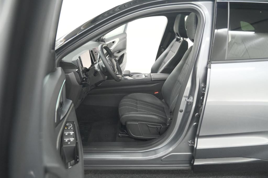 Renault Austral 1.2 e-tech full hybrid 200 techno | 360 camera | panoramada