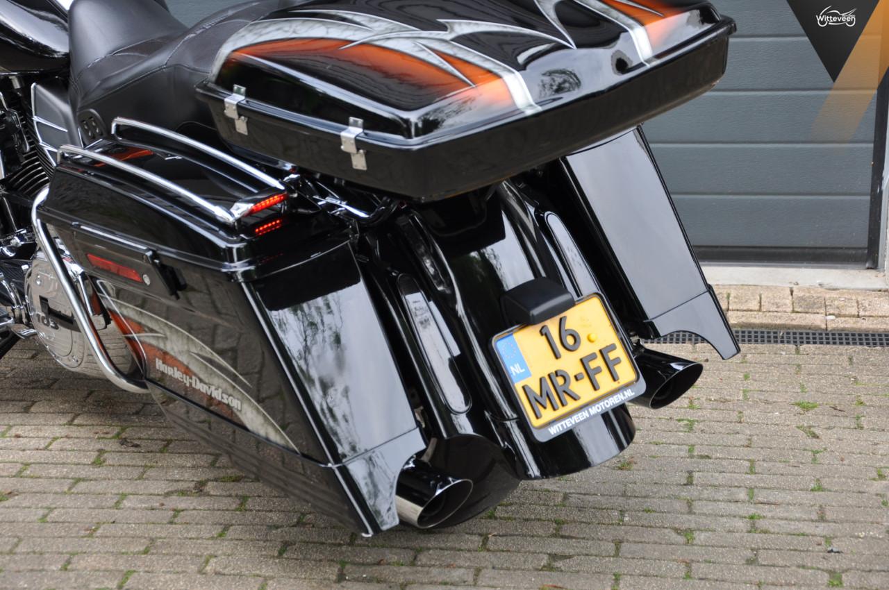 Harley-Davidson Streetglide special