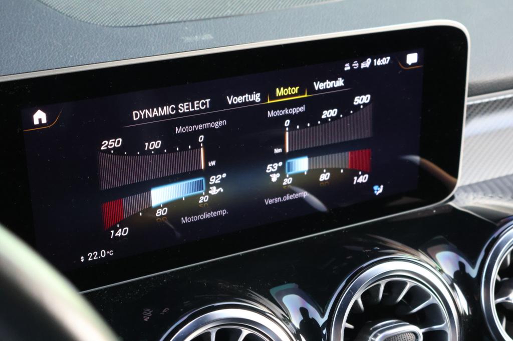 Mercedes-Benz Glb amg 35 4matic l 306 pk l mbux l camera l led l wegklapbar