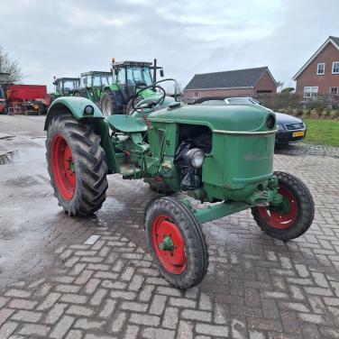 Deutz d25 met wat werk